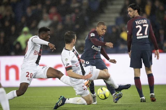 九游体育APP下载-阿雅克肖取得胜利，成功进军法甲升班马主场击败亚眠的简单介绍