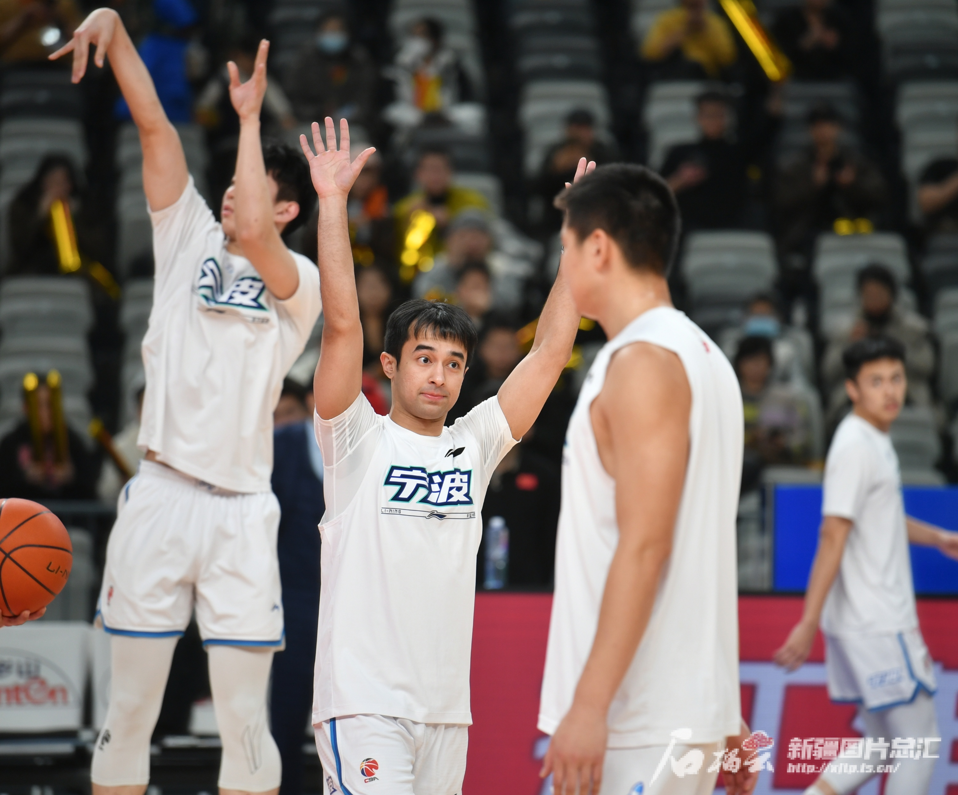 九游娱乐app下载-新疆男篮实力强劲,连胜助力冲劲