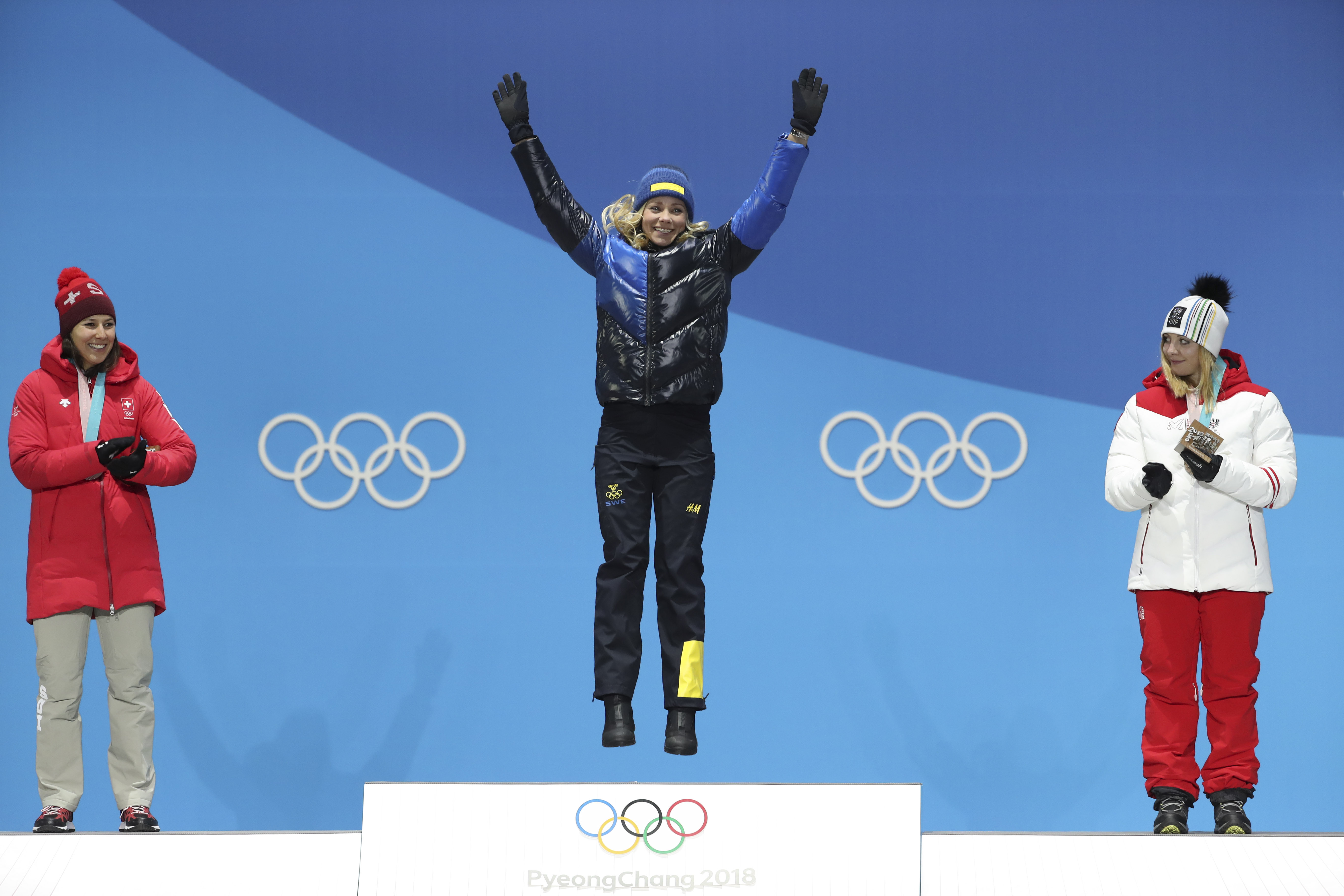 九游体育直播-奥地利选手在滑雪比赛中斩获金牌