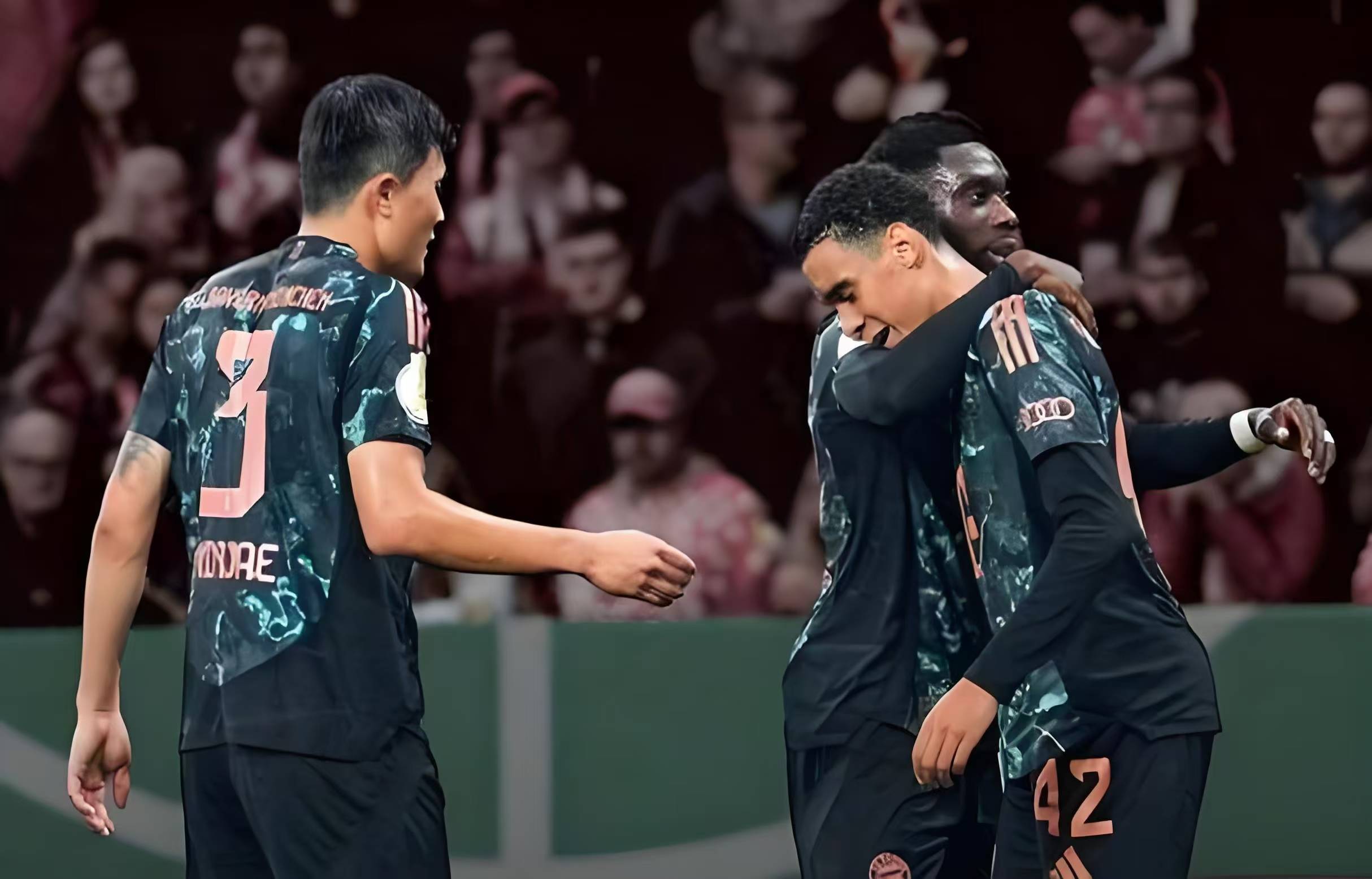 九游娱乐首页-美因茨球员甜蜜进球，为球队取得宝贵分的简单介绍