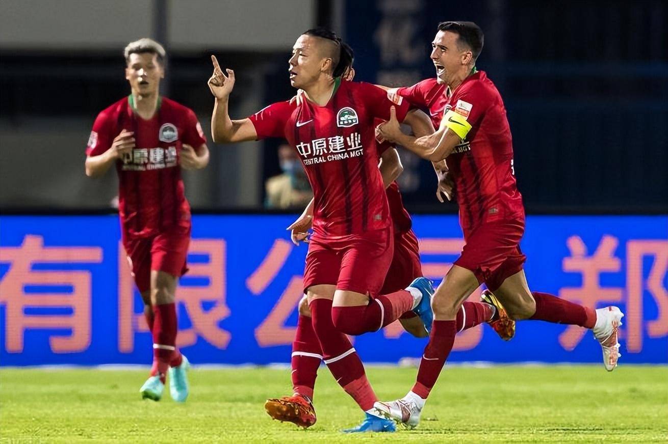 九游体育平台-汉堡队连战不胜,陷入保级危机