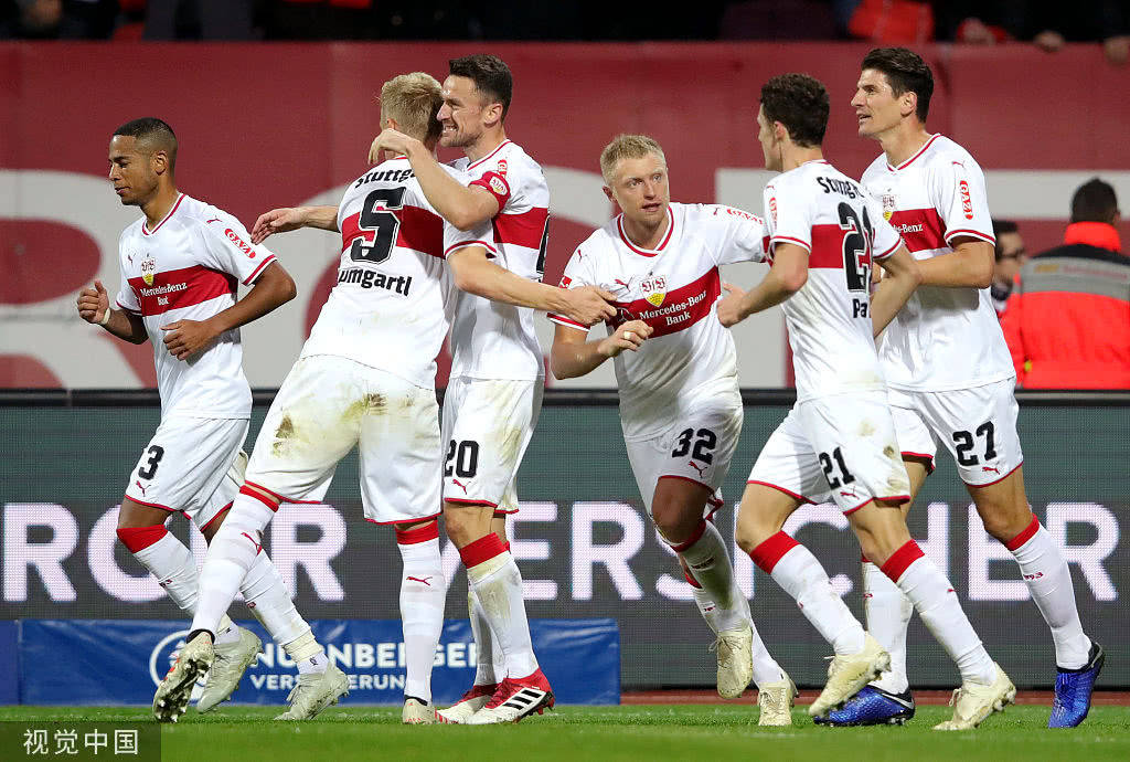 九游体育APP下载-斯图加特球迷热切期盼球队的豪取三分的简单介绍