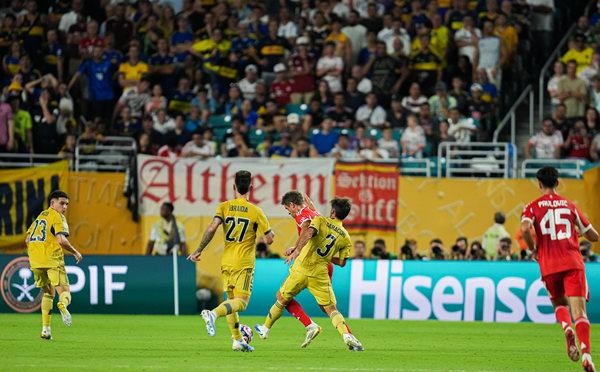 九游娱乐入口-激烈对决上演,瞬间感动亿万球迷