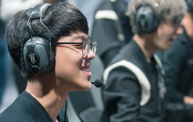 九游娱乐app下载-TSM翻盘FPX,Scout开启传奇时刻全球总决赛2:1(北京)