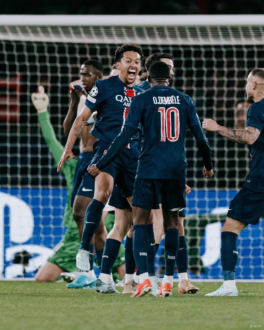 九游体育平台-巴黎前锋连续进球，助球队实现胜利