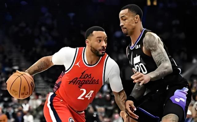 九游娱乐首页-快船惨败爵士，连续两场失利