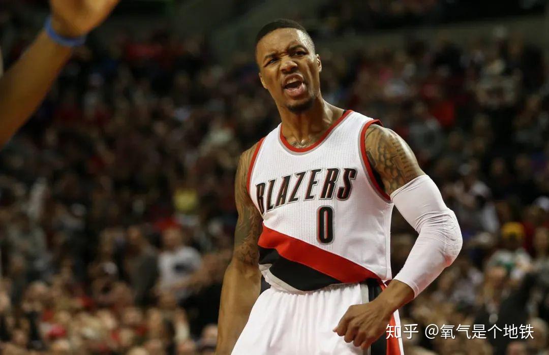 9you娱乐-包含开拓者击败独行侠，利拉德绝杀关键时刻的词条