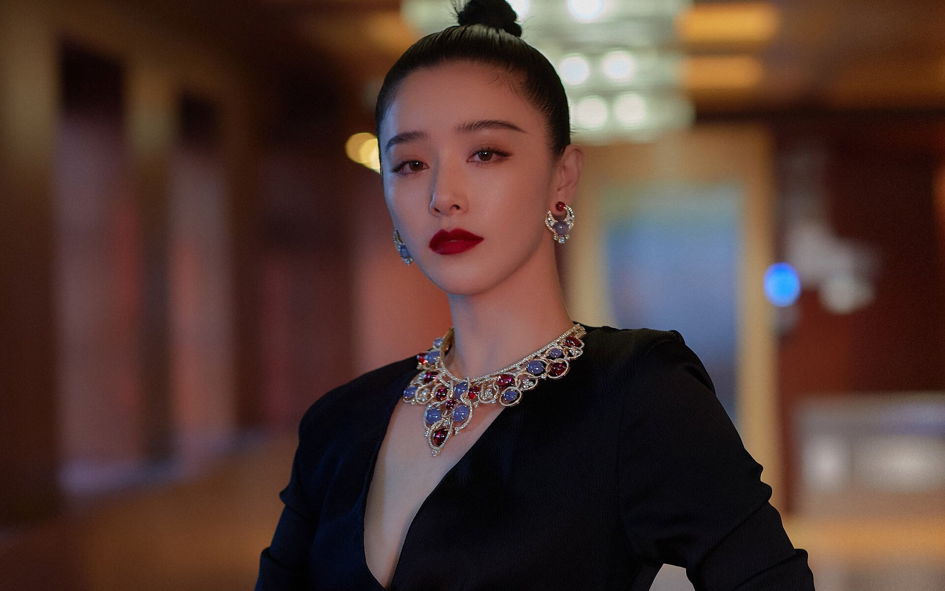 九游app下载-英超争冠之夜，拉梅洛打出生涯之夜，双星闪耀时，奋斗永不息